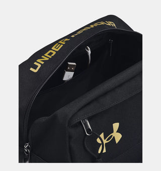 Under Armour Contain Travel Kit Bag | Black