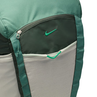 Nike Hike Backpack (27L) | Vintage Green/Light Silver