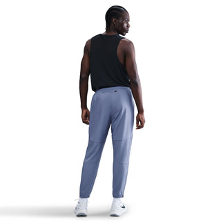 Nike Dri-FIT Challenger Woven Pant | World Indigo/Black