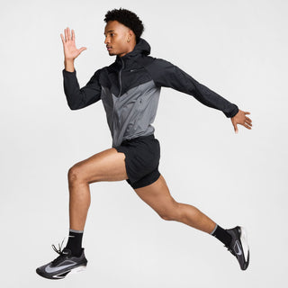 Nike Repel UV Running Jacket | Black/Iron Grey