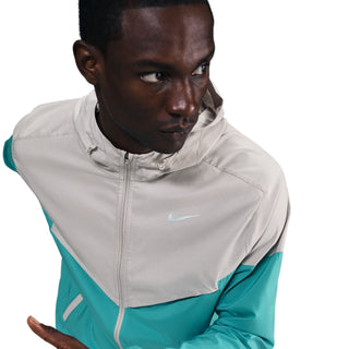 Nike Impossibly Light Windrunner | LT Iron Ore/Dusty Cactus