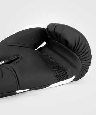Venum Challenger 4.0 Boxing Gloves | Black/White