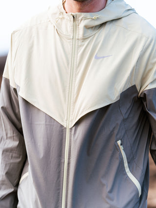 Nike Mens Windrunner Repel Running Jacket | Olive Aura/Dark Stucco/Reflective Silver