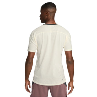 Nike Dri-FIT Trail Solar Chase Short Sleeve | Coconut Milk/Black