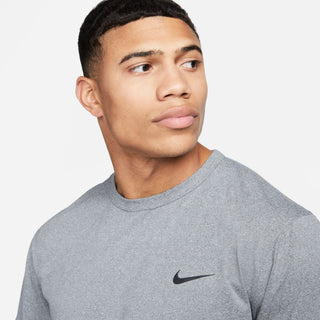 Nike Dri-FIT UV Hyverse SS Tee | Smoke Grey