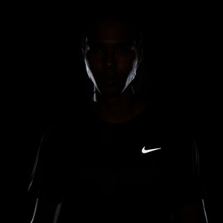 Nike Mens Dri-FIT Breathe Miler Tee | Black/Reflective Silver