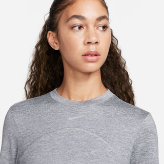 Nike Womens Dri-FIT Swift Element UV Crew-Neck | Smoke Grey/Reflective Silver