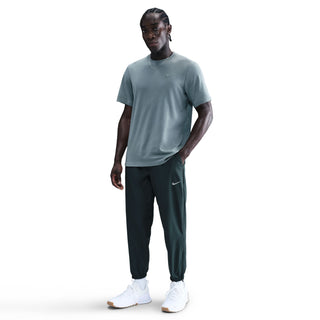 Nike Form Dri-FIT Tapered Versatile Pants | Seaweed