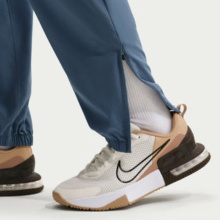 Nike Form Dri-FIT Tapered Versatile Pants | Diffused Blue
