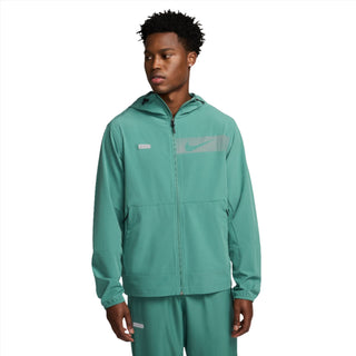 Nike Mens Repel Hooded Versatile Jacket | Bicoastal/Reflective Silver