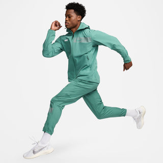 Nike Mens Repel Hooded Versatile Jacket | Bicoastal/Reflective Silver