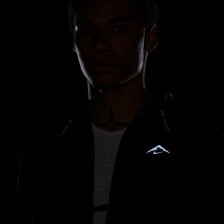 Nike Trail Aireez Running Jacket | Black