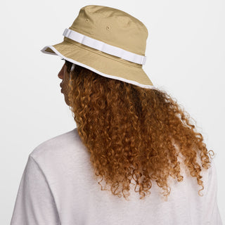 Nike Apex Bucket Hat | Parachute Beige/White