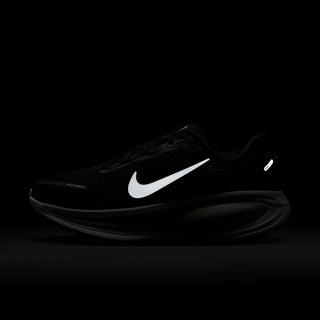 Nike Womens Vomero 18 | Black/Summit White