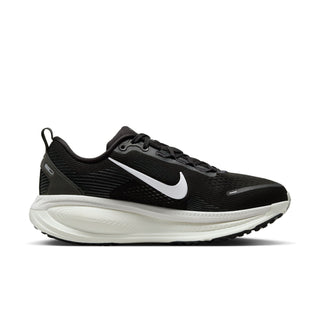 Nike Womens Vomero 18 | Black/Summit White