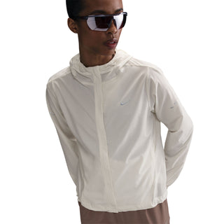 Nike Swift Repel Packable Running Jacket | Sail