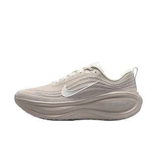 Nike Mens Vomero Plus | Light Bone/Phantom