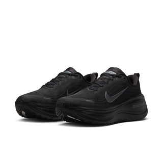 Nike Mens Vomero Plus | Black/Dark Smoke Grey