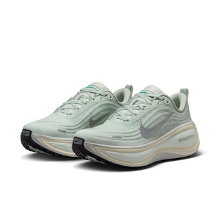 Nike Womens Vomero Plus | Light Silver/Metallic Silver