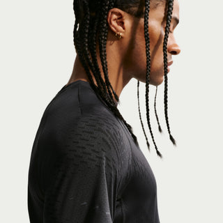 Nike Mens Stride Plus ADV Running Tee | Black
