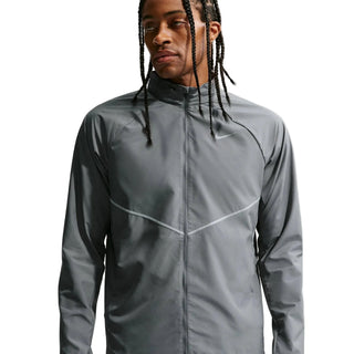Nike Mens Miler Repel UV Jacket | Smoke Grey