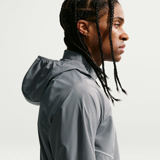 Nike Mens Miler Repel UV Jacket | Smoke Grey