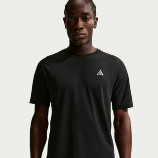 Nike Mens ACG Solar Chase Tee | Black