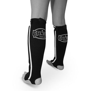 Sandee Cotton Slip-On Guard | Black