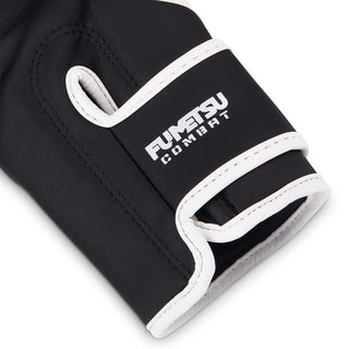 Fumetsu Kids Shield Boxing Gloves | Black/White
