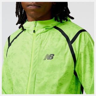 NEW BALANCE MENS IMPACT RUN AT JACKET | PIXEL GREEN