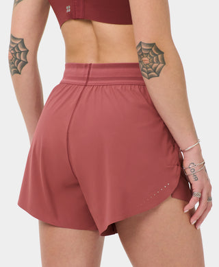 Sweaty Betty Runners High Loose Shorts | Sienna Pink