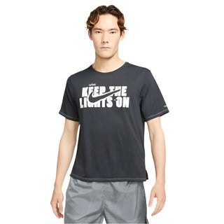 NIKE MENS DRI-FIT MILER PRINTED SS RUNNING TEE | BLACK - Taskers Sports