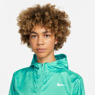 NIKE WOMENS ESSENTIAL RUNNING JACKET | MOUNTAIN TEAL/RELFECTIVE SILVER - Taskers Sports