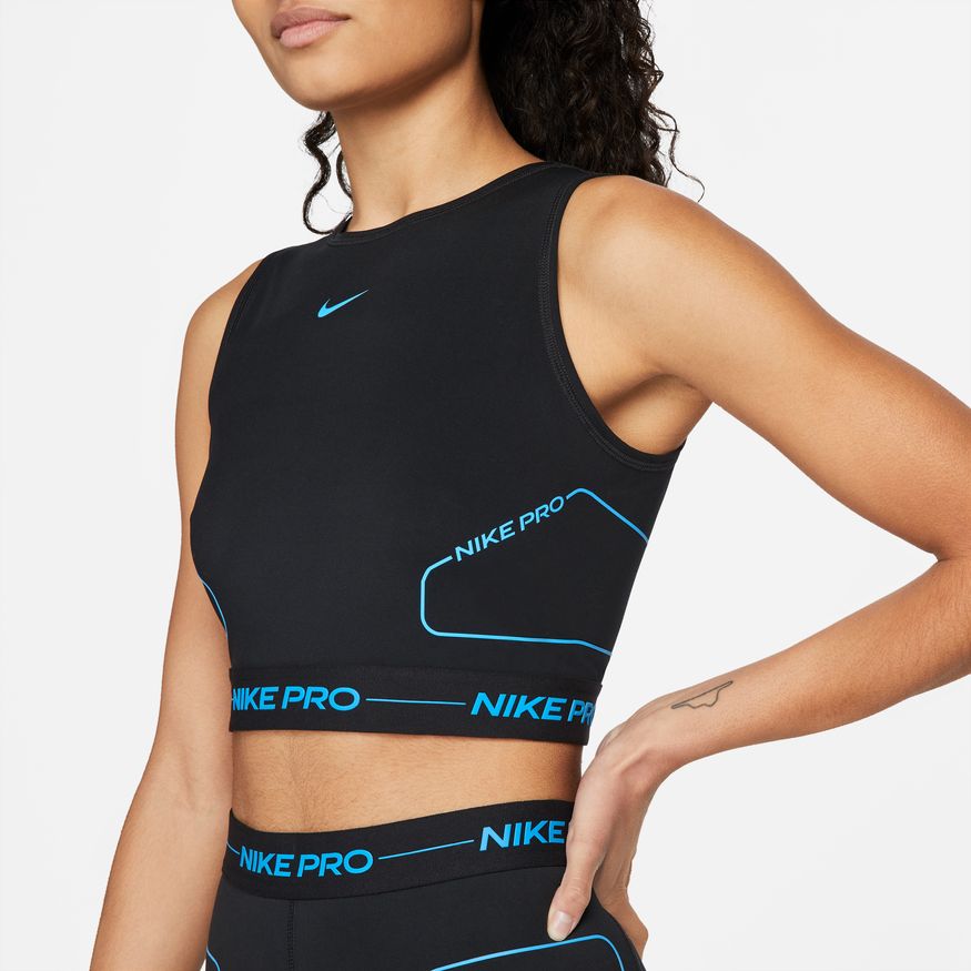 Nike women training tanks 2025