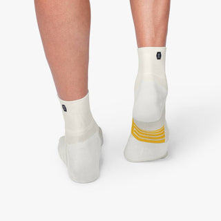 ON MENS MID SOCK WHITE/ICE - Taskers Sports