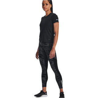 UNDER ARMOUR WOMENS SEAMLESS STRIDE SHORT SLEEVED TEE | BLACK