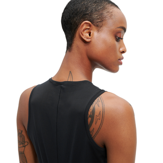 ON WOMENS MOVEMENT TANK | BLACK - Taskers Sports